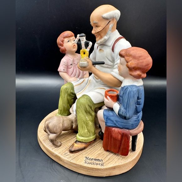 Norman Rockwell Figurine The Toy Maker Porcelain 1981 Collectors Limited Edition - Picture 2 of 6